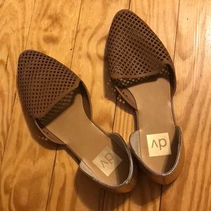 DV Perforated Pointy Toe Flats 7.5